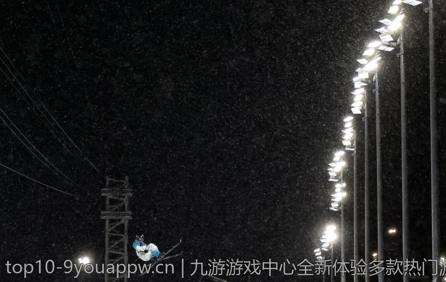 九游游戏中心全新体验多款热门游戏